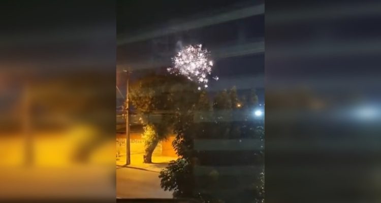 Fuegos artificiales durante velorio en Maipú