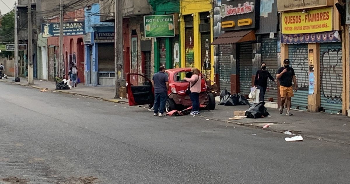 Mujer murió tras accidente cuando era llevada por sus hermanos al hospital en la RM