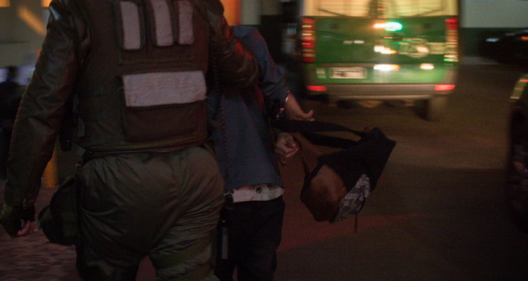 Mujer perdió visión de sus ojos tras ser agredida por su nieto.