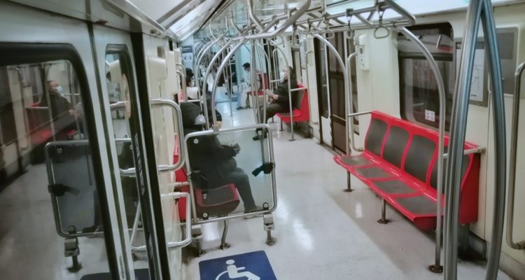 Ofrece traslado de árboles y consultas sicológicas: Metro se prepara para defender la Línea 7