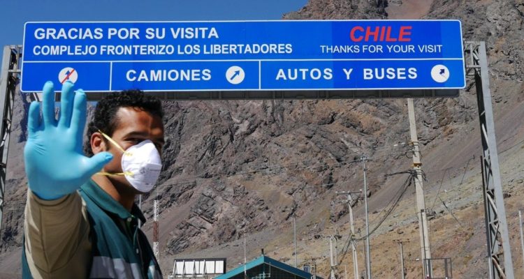 Pasos fronterizos no abriran por ahora, excepto Los Libertadores