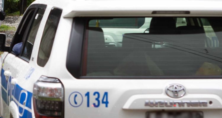 PDI indaga presunto femicidio frustrado en Panguipulli: víctima fue trasladada hasta un hospital