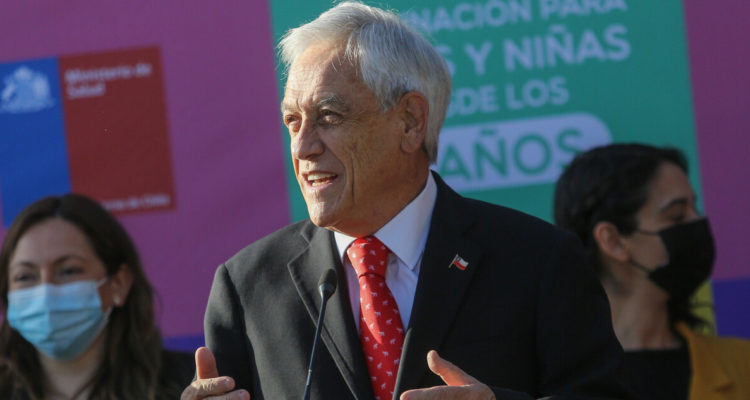 Inicia vacunación para niños entre 3 y 5 años: presidente Piñera destacó eficacia de la vacuna