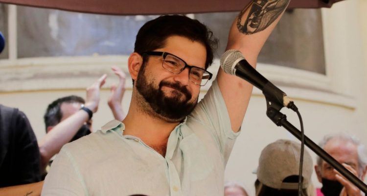 Programa de Gobierno de Boric estaría listo en una semana