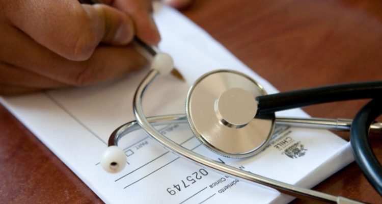 Consalud se querella por licencias médicas falsas
