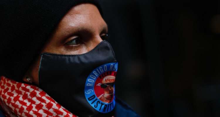 Autorizan entrega de fichas médicas de Rodrigo Rojas Vade a la Fiscalía