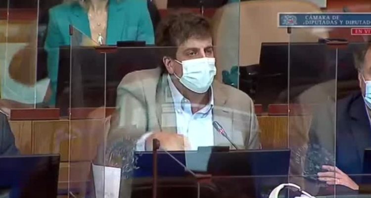 Diego Schalper critica a Boric en debate de cuarto retiro