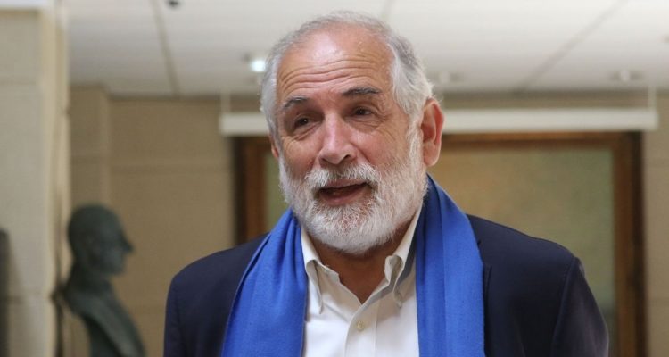 Senador montes por apertura de Boric