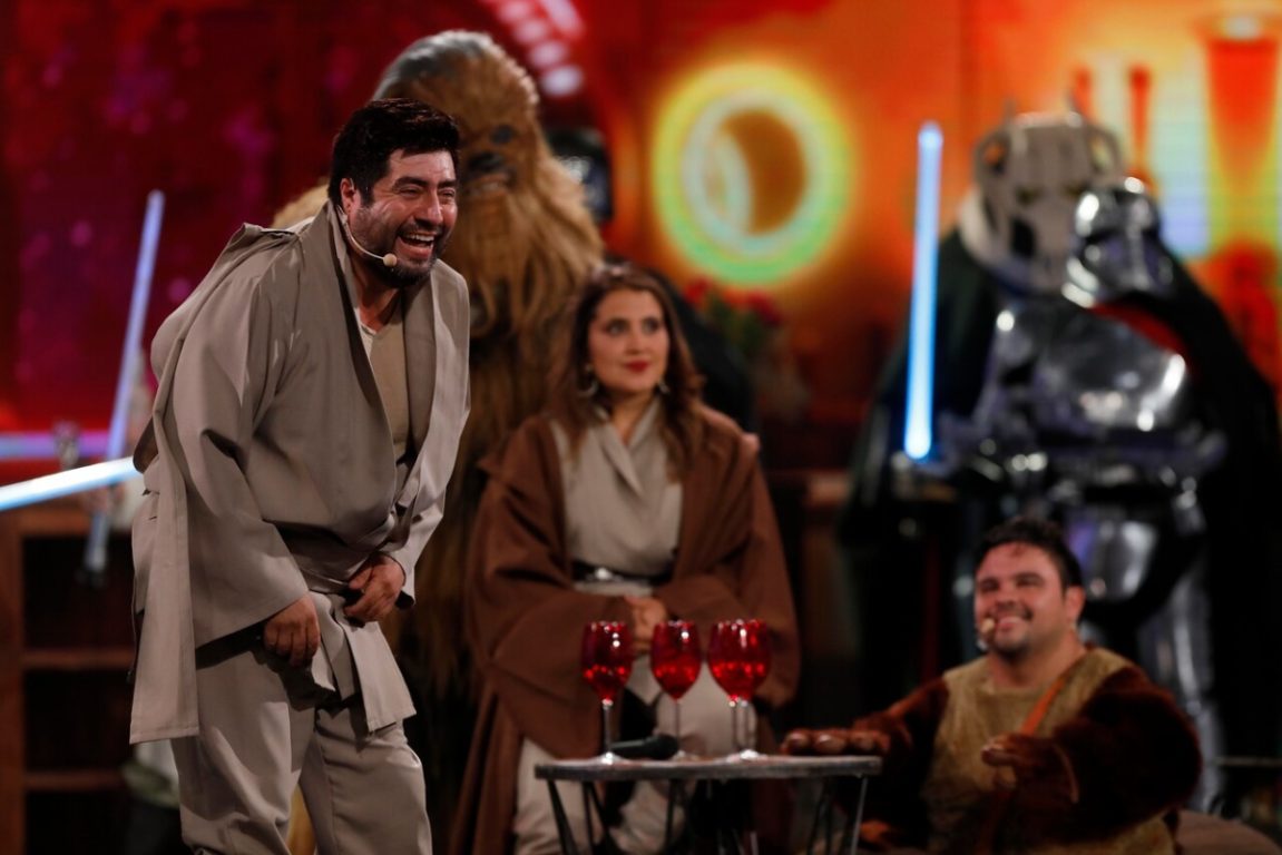"Pico a pico": Guru Guru y Tutu Tutu se enfrentan en la Teletón durante parodia de Star Wars
