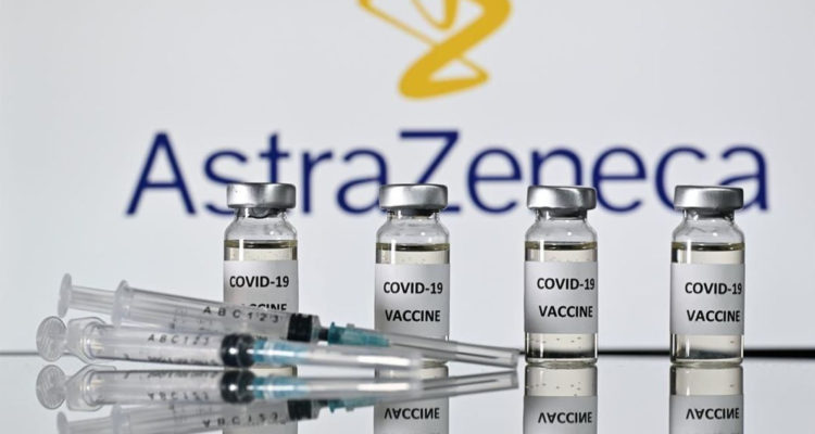 tercera-dosis-astrazeneca-funcionaria-para omicron