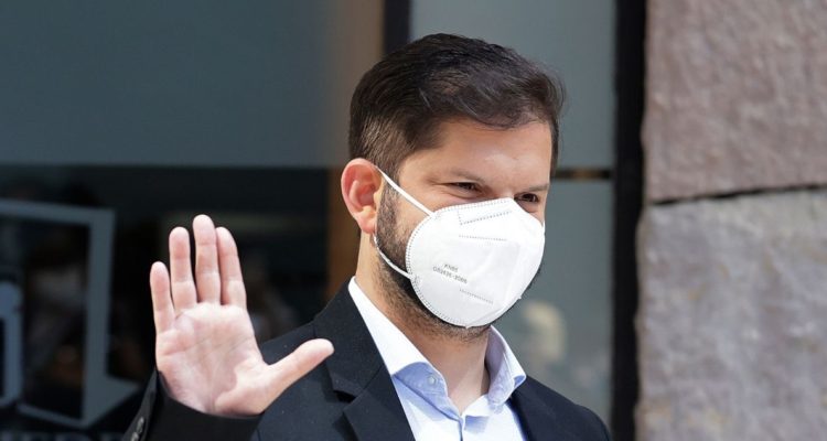 Test de droga de Gabriel Boric fue realizado en su domicilio