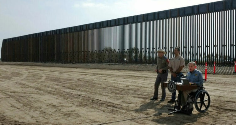 Texas construye su propio muro en la frontera con México buscan detener la inmigración clandestina