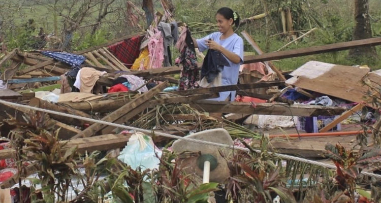Cruz Roja pide ayuda para afectados por tifón en Filipinas.