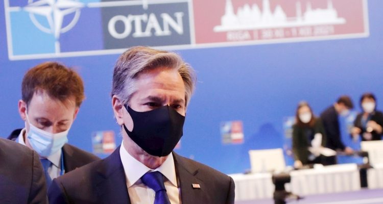 Antony Blinken en la OTAN.