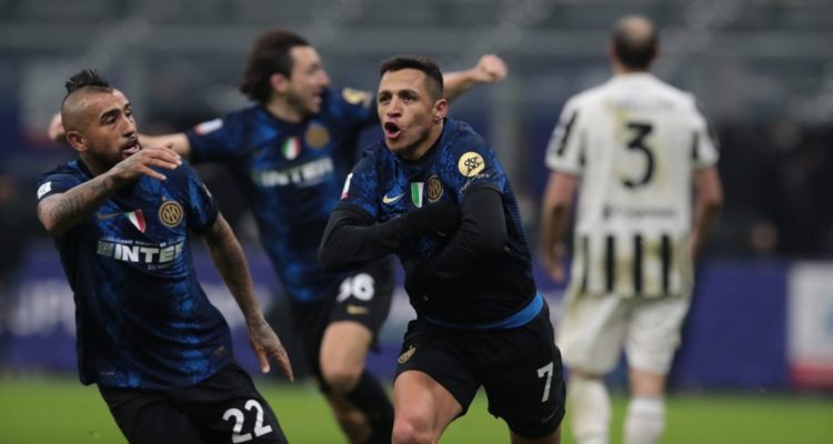 Prensa italiana se rinde ante actuación de Alexis Sánchez