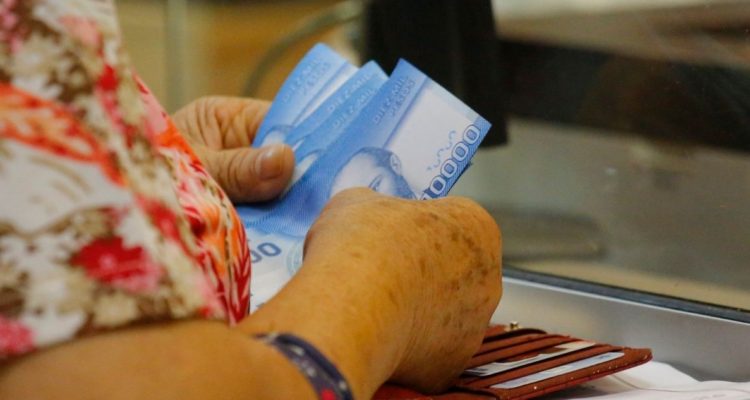 Bono Marzo 2022: conoce el monto y cómo saber si serás beneficiado con el Aporte Familiar Permanente