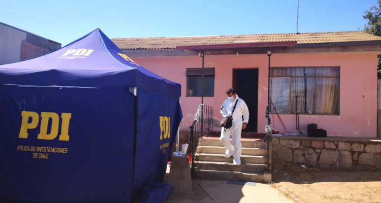 Encuentran cuerpo apuñalado y al interior de lavadora en Quilpué