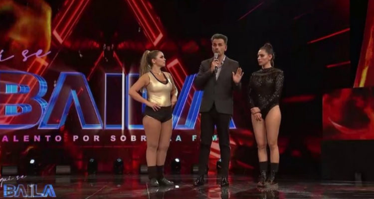 La actriz Yasmín Valdés y Gianella Marengo en el duelo de eliminación de Aquí se Baila.