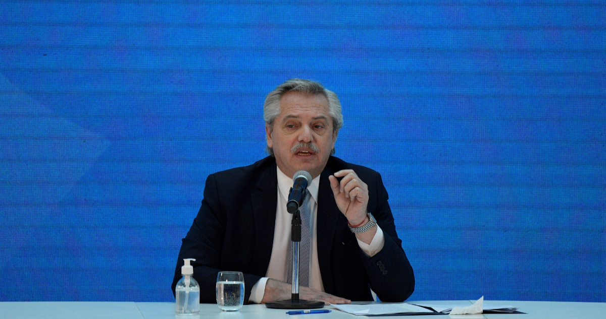 Argentina llega a acuerdo con el FMI para pagar deuda de más de US$44.000 millones