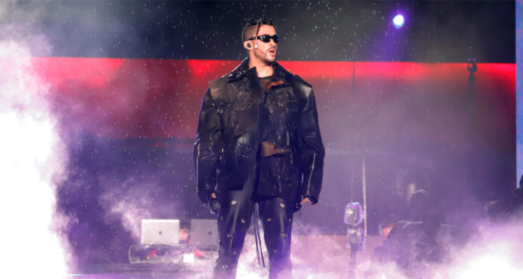 El cantante puertorriqueño Bad Bunny en uno de sus conciertos en Puerto Rico.