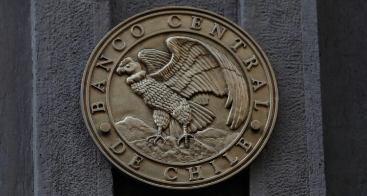 Logo del Banco Central en su fachada