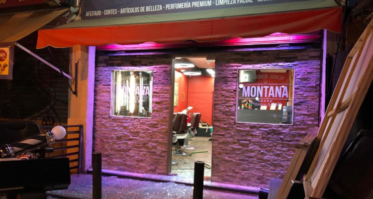 Imagen de barbería de Maipú donde se registró balacera