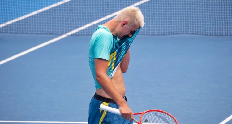 Bernard Tomic con covid