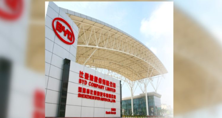 China destaca que empresa de su país se adjudicara licitación del litio y espera beneficio mutuo