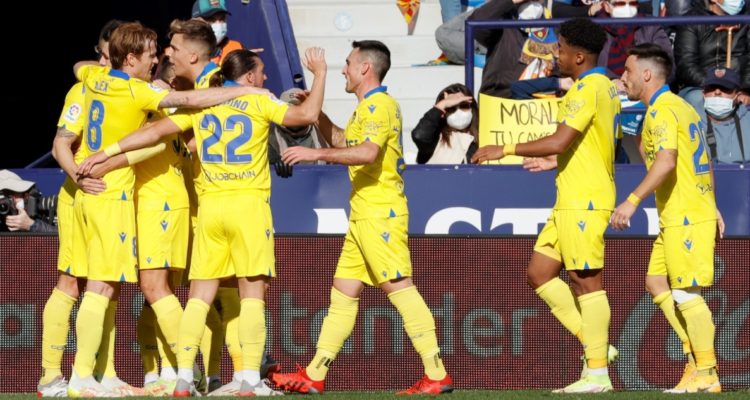 Cádiz vs. Levante