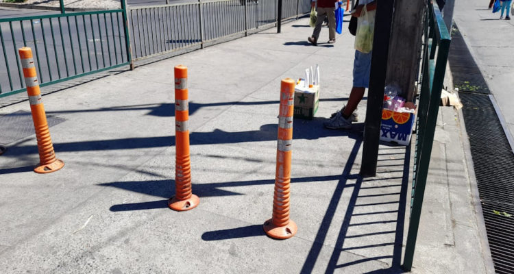 Peatón con discapacidad visual terminó lesionado tras sufrir caída en el centro de Los Ángeles