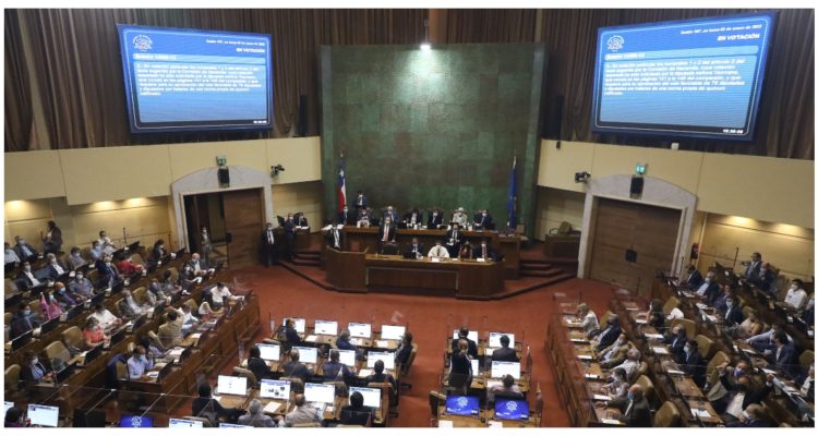 Cámara de diputados aprueban pensión garantizada universal