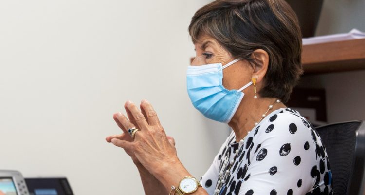 Ministra (s) de Salud, María Teresa Valenzuela, tras balance de casos nuevos