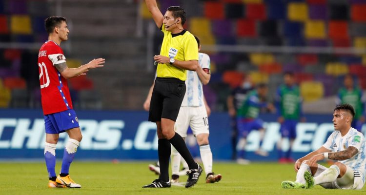 Chile y Argentina jugando en Santiago del Estero.