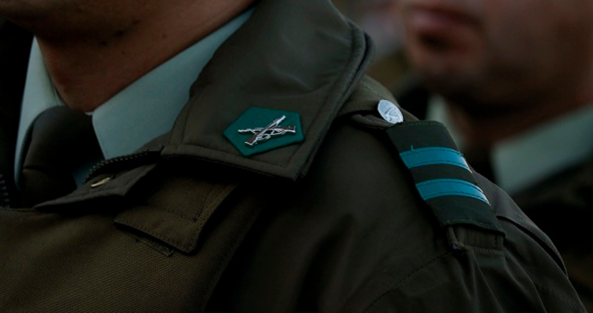 Condenan a 3 carabineros que obligaron a desnudarse a niños mapuche de Ercilla