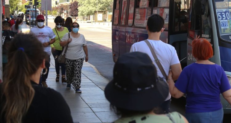 Alza en contagios covid en Bío Bío