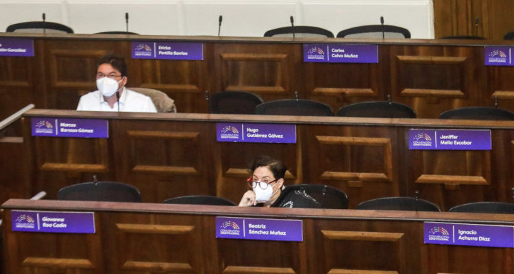 Los entretelones de la derrota del Frente Amplio en la Convención y el triunfo del PC