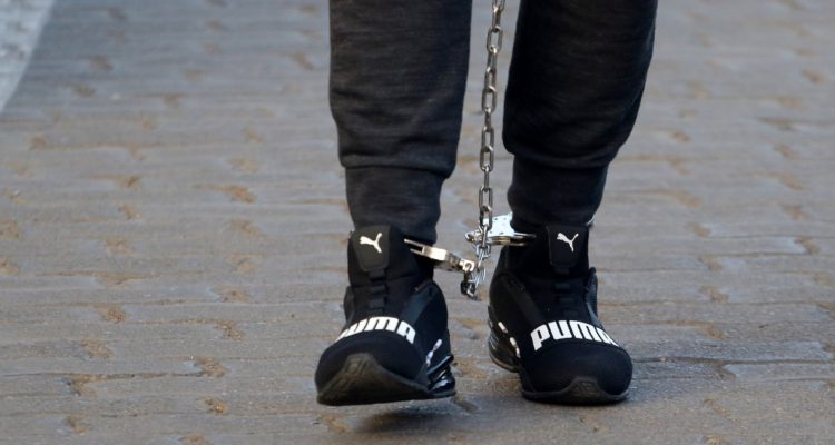 Detienen a hombre buscado por robo y acusado de violación: se movió por todo Los Lagos escondiéndose