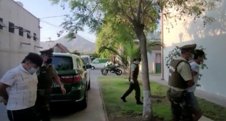 Dos detenidos por intento de robo de autos en Vitacura: en Peñaflor hubo dos encerronas frustradas