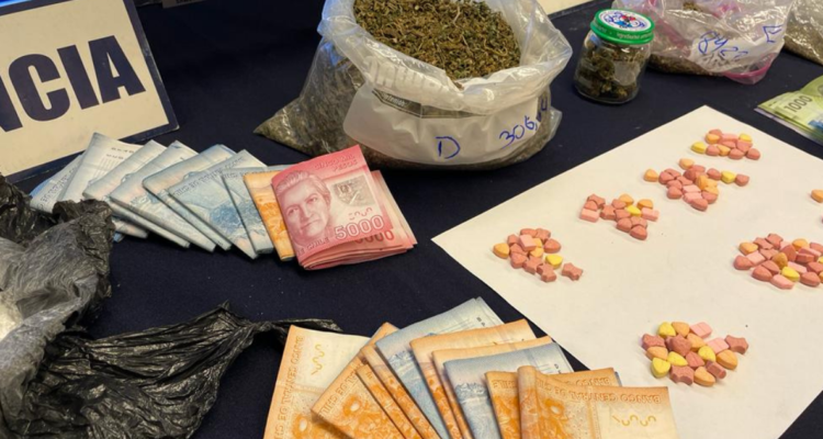 Detienen a pareja por tráfico de drogas en Osorno
