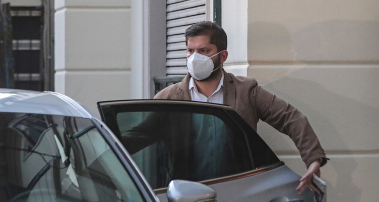 Disuelto partido de Chile Vamos asegura estar dispuesto a dialogar con Boric.