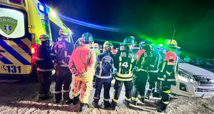 dos personas mueren tras desbarrancar su vehiculo en zona costera antofagasta