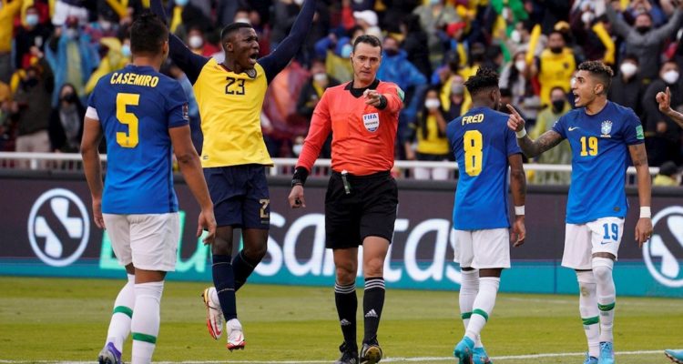 Ecuador y Brasil igualaron en Quito.