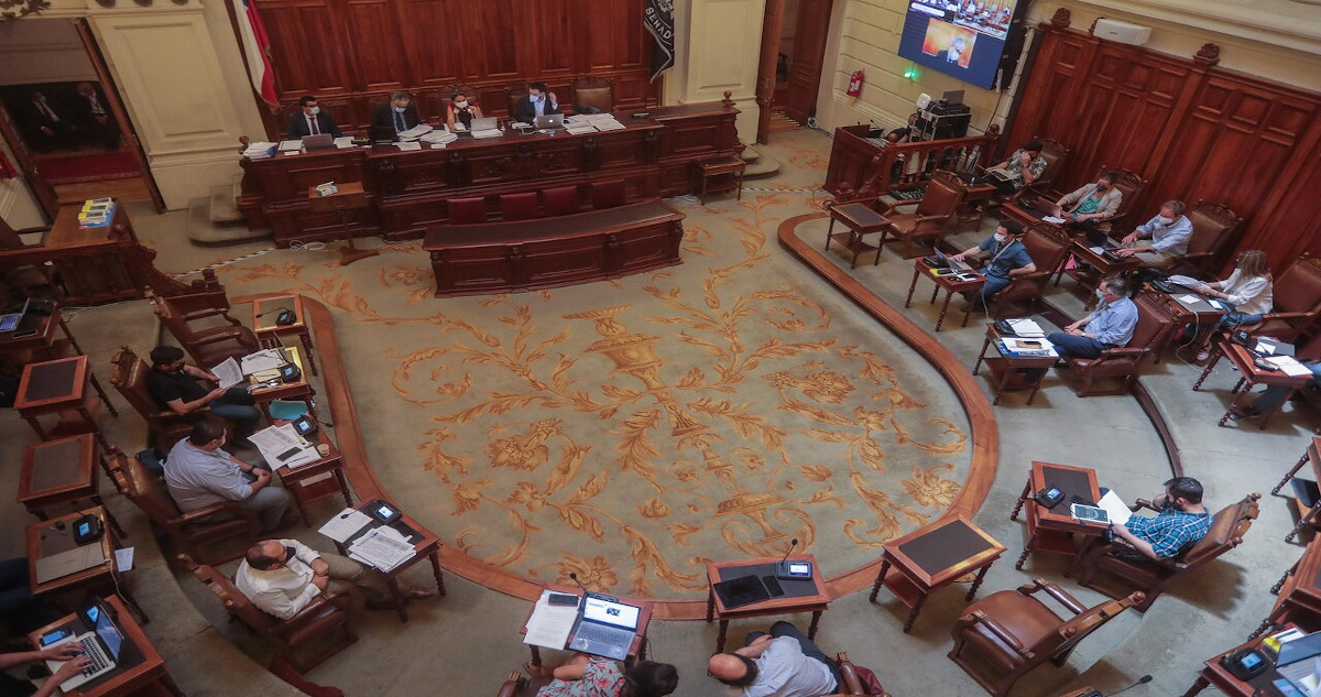 Propuesta de eliminación del Senado y dupla presidencial marcan avance del debate en la Convención