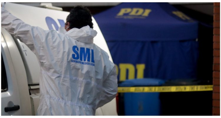 Encuentran a mujer con más de 70 puñaladas