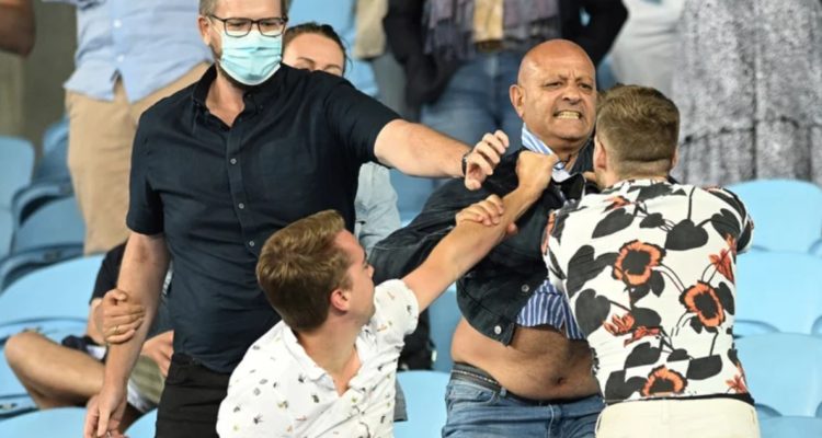 Pelea en Abierto de Australia