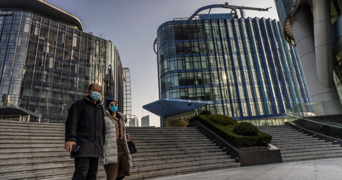 Suspensión de cotización en la Bolsa y orden de demoler 39 edificios: Evergrande no sale de su caos