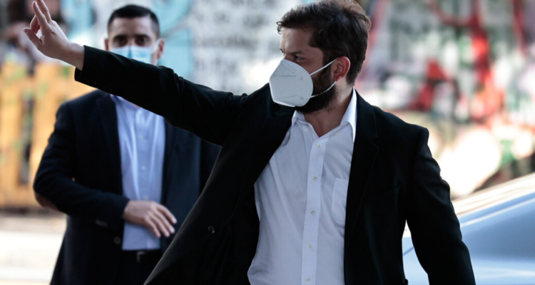 Gabriel Boric presenta sus ministros
