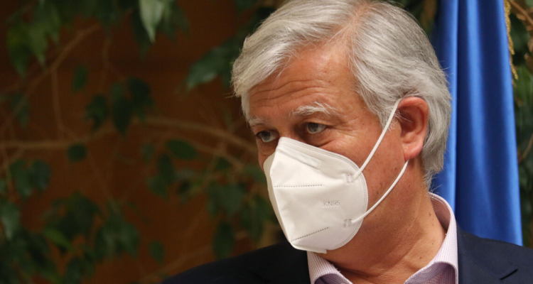 Gastón Saavedra critica a Gobierno