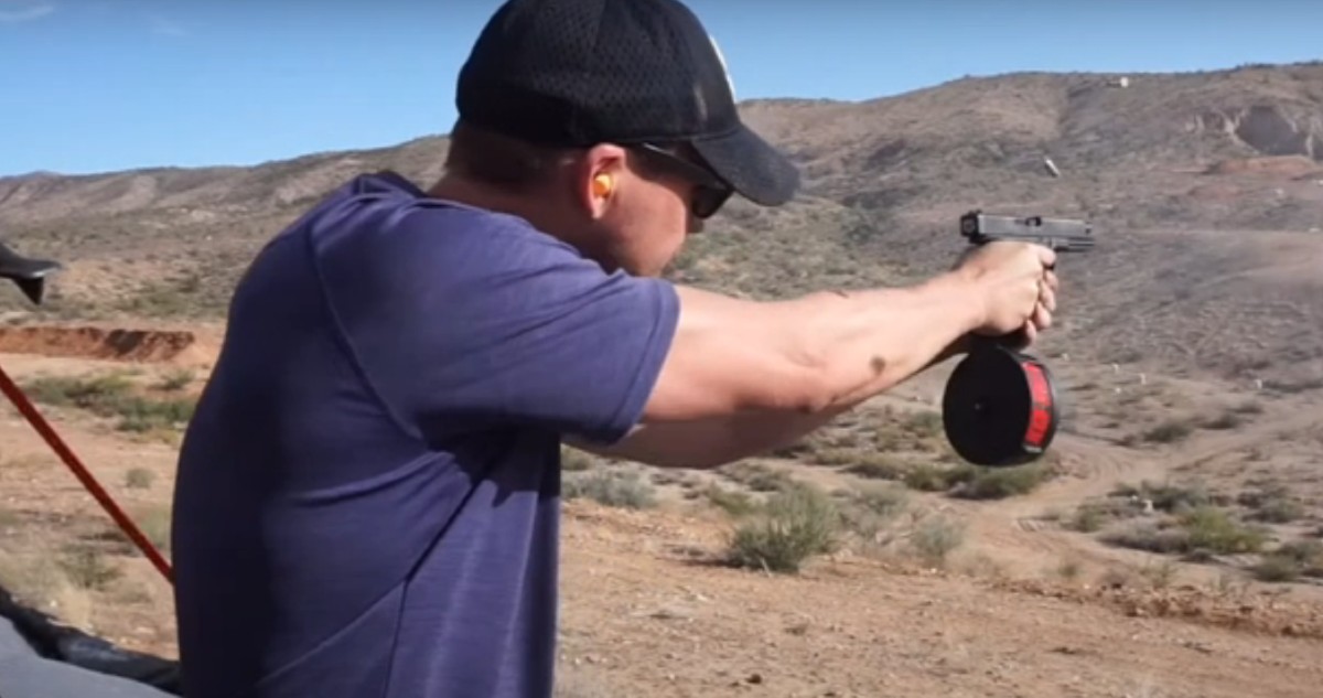 Formalizan a carabinero del GOPE por traficar componentes que dan alto poder de fuego a las armas