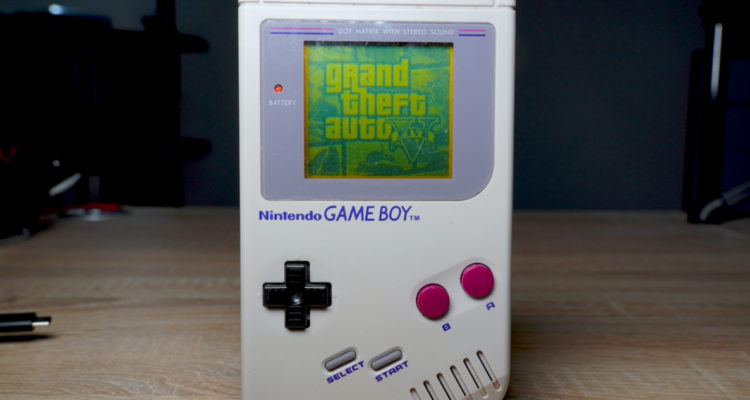 GTA V en Game Boy